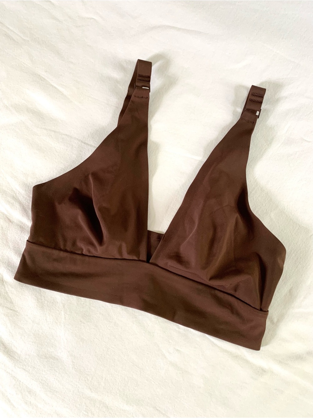 Everlane The Invisable Bra Small